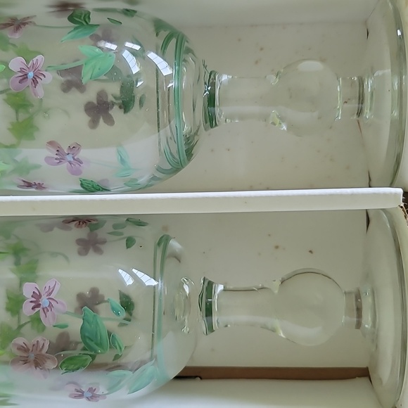 Waverly Garden Room "Sweet Violets" 4 pack Goblets NIB - Picture 4 of 13